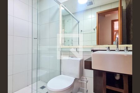 Apartamento à venda com 75m², 3 quartos e 2 vagasBanheiro Social 