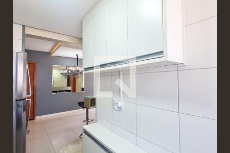 Apartamento à venda com 75m², 3 quartos e 2 vagasCozinha