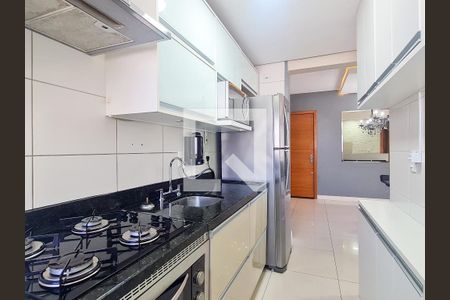 Apartamento à venda com 75m², 3 quartos e 2 vagasCozinha