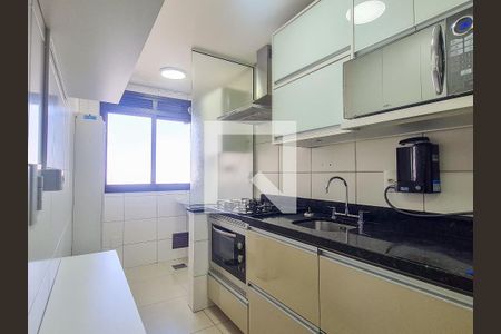 Apartamento à venda com 75m², 3 quartos e 2 vagasCozinha