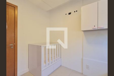 Quarto 1 de apartamento para alugar com 3 quartos, 75m² em Vila Jardim, Porto Alegre