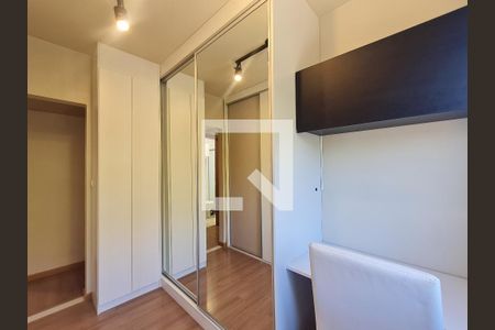 Quarto 2 de apartamento para alugar com 3 quartos, 75m² em Vila Jardim, Porto Alegre