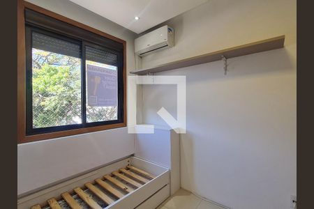 Quarto 1 de apartamento para alugar com 3 quartos, 75m² em Vila Jardim, Porto Alegre
