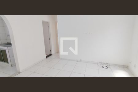Apartamento para alugar com 45m², 2 quartos e sem vaga Apartamento para alugar com 45m², 2 quartos e sem vagaSala
