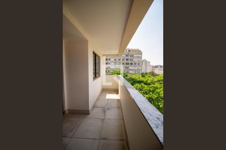 Apartamento à venda com 80m², 2 quartos e 1 vagaVaranda da Sala