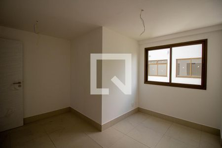 Apartamento à venda com 80m², 2 quartos e 1 vagaQuarto 2