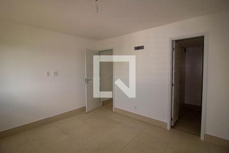 Apartamento à venda com 80m², 2 quartos e 1 vagaSuíte