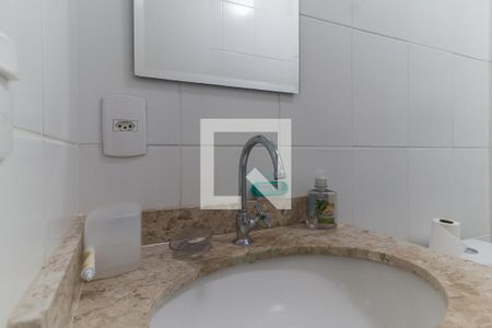 Apartamento para alugar com 72m², 3 quartos e 1 vaga Apartamento para alugar com 72m², 3 quartos e 1 vagaBanheiro