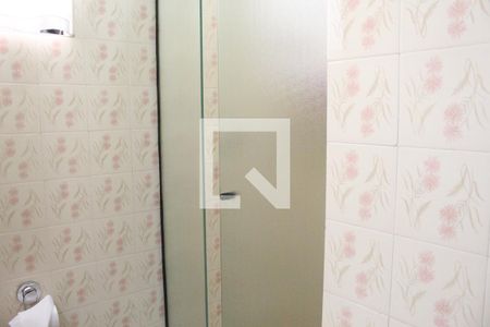 Casa à venda com 174m², 5 quartos e 2 vagasBanheiro 1