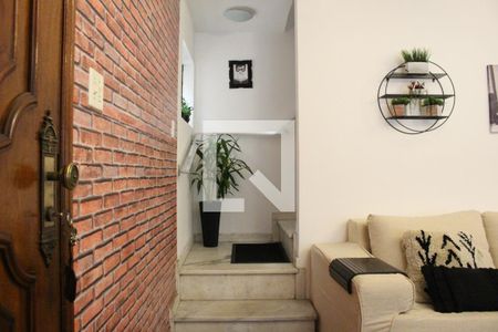 Sala de casa à venda com 5 quartos, 174m² em Vila Ester (zona Norte), São Paulo