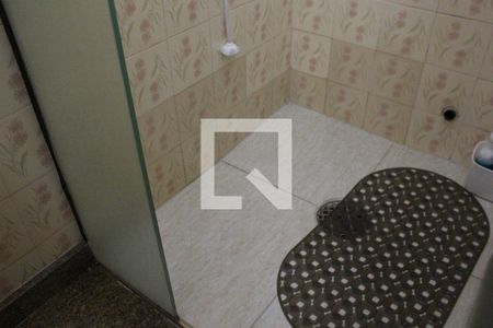 Casa à venda com 174m², 5 quartos e 2 vagasBanheiro 1