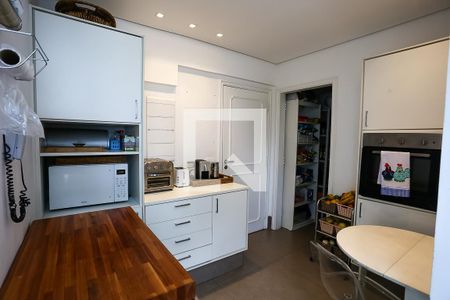 Apartamento à venda com 190m², 4 quartos e 3 vagasCozinha 