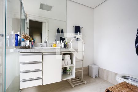 Apartamento à venda com 190m², 4 quartos e 3 vagasBanheiro 3