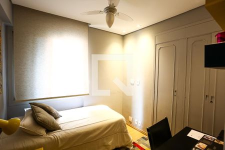 Apartamento à venda com 190m², 4 quartos e 3 vagasQuarto 41