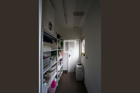 Apartamento à venda com 190m², 4 quartos e 3 vagasDespensa