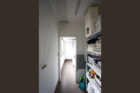 Apartamento à venda com 190m², 4 quartos e 3 vagasDespensa