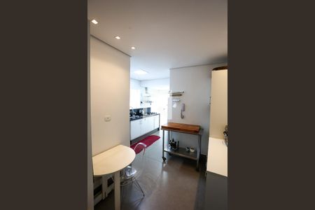 Apartamento à venda com 190m², 4 quartos e 3 vagasCozinha 