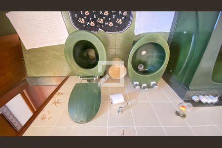 Casa para alugar com 330m², 3 quartos e 10 vagasBanheiro Suíte 2