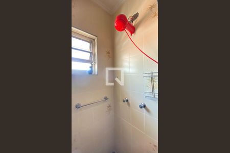 Casa para alugar com 330m², 3 quartos e 10 vagasBanheiro Suíte 2