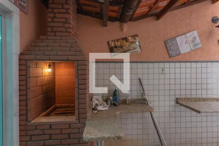 Apartamento à venda com 206m², 3 quartos e 1 vaga Apartamento à venda com 206m², 3 quartos e 1 vagaChurrasqueira