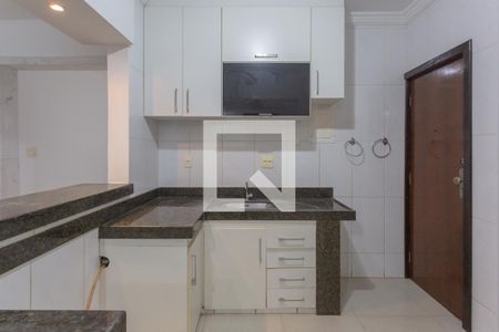 Apartamento à venda com 206m², 3 quartos e 1 vaga Apartamento à venda com 206m², 3 quartos e 1 vagaCozinha e Copa
