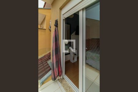 Casa de condomínio à venda com 96m², 2 quartos e 1 vaga Casa de condomínio à venda com 96m², 2 quartos e 1 vagaVaranda