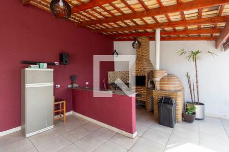 Apartamento à venda com 62m², 2 quartos e 1 vaga Apartamento à venda com 62m², 2 quartos e 1 vagaÁrea Comum - Churrasqueira