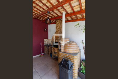 Apartamento à venda com 62m², 2 quartos e 1 vaga Apartamento à venda com 62m², 2 quartos e 1 vagaÁrea Comum - Churrasqueira