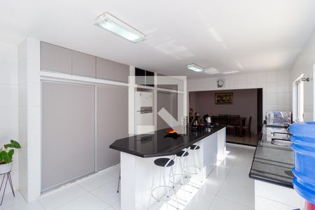 Casa à venda com 280m², 4 quartos e 2 vagasCozinha