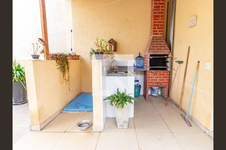 Casa à venda com 280m², 4 quartos e 2 vagasPiscina e Churrasqueira