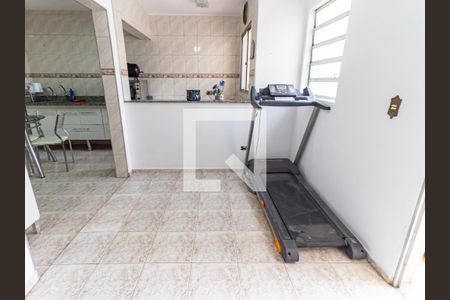 Casa à venda com 280m², 4 quartos e 2 vagasEdícula