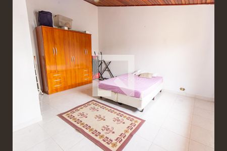 Casa à venda com 280m², 4 quartos e 2 vagasEdícula