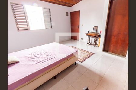 Casa à venda com 280m², 4 quartos e 2 vagasEdícula