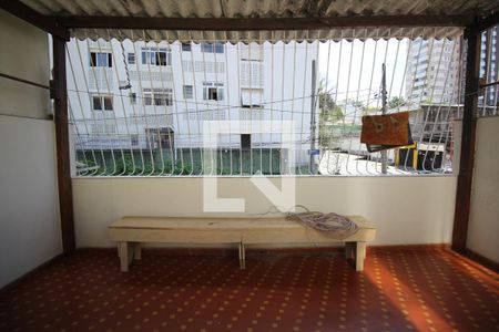 Casa à venda com 200m², 6 quartos e 2 vagasÁrea de Serviço 2