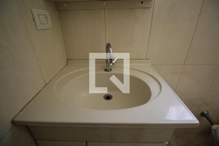 Casa à venda com 200m², 6 quartos e 2 vagasBanheiro