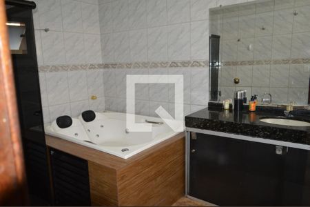 Casa à venda com 300m², 5 quartos e 5 vagasBanheiro