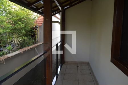 Casa à venda com 300m², 5 quartos e 5 vagasVaranda