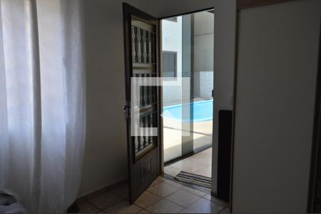 Casa à venda com 300m², 5 quartos e 5 vagasQuarto 5