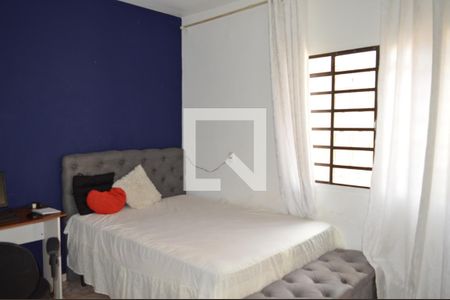 Casa à venda com 300m², 5 quartos e 5 vagasQuarto 5