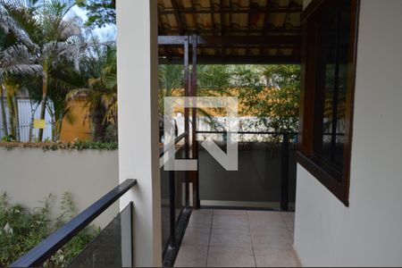 Casa à venda com 300m², 5 quartos e 5 vagasVaranda