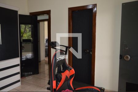 Casa à venda com 300m², 5 quartos e 5 vagasQuarto 3