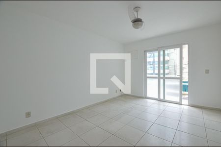 Casa à venda com 209m², 3 quartos e 2 vagasQuarto 4