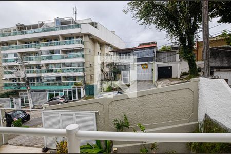 Casa à venda com 209m², 3 quartos e 2 vagasVista