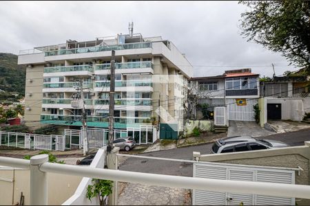 Casa à venda com 209m², 3 quartos e 2 vagasVista 
