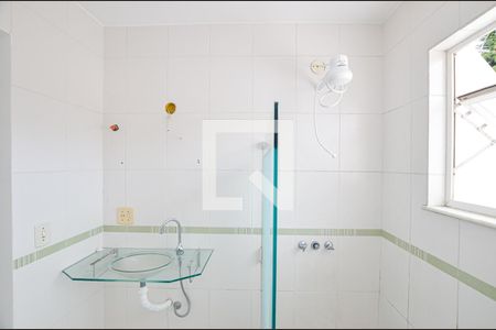 Casa à venda com 209m², 3 quartos e 2 vagasBanheiro 2