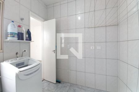 Casa à venda com 263m², 6 quartos e 4 vagas Casa à venda com 263m², 6 quartos e 4 vagasÁrea de Serviço