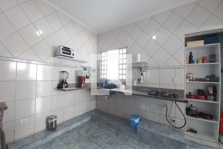 Casa à venda com 263m², 6 quartos e 4 vagas Casa à venda com 263m², 6 quartos e 4 vagasCozinha