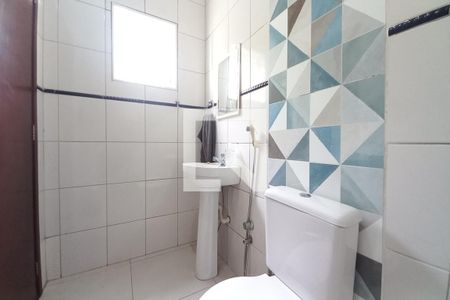 Casa à venda com 263m², 6 quartos e 4 vagas Casa à venda com 263m², 6 quartos e 4 vagasCloset