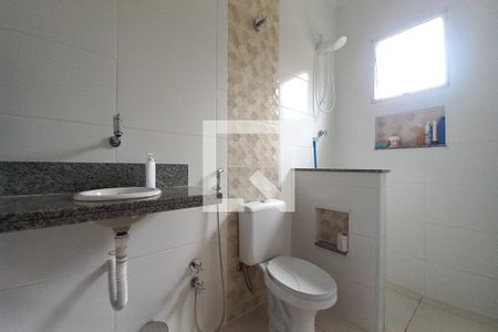 Casa à venda com 263m², 6 quartos e 4 vagas Casa à venda com 263m², 6 quartos e 4 vagasBanheiro da Suíte