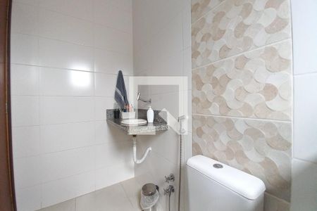 Casa à venda com 263m², 6 quartos e 4 vagas Casa à venda com 263m², 6 quartos e 4 vagasBanheiro da Suíte